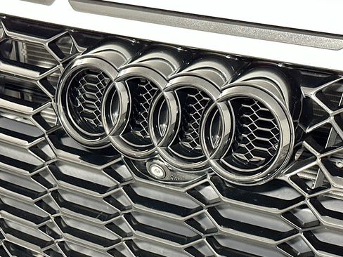 Used 2023 Audi RS 5 w/ Black Optic Carbon Package AWD/4WD image 15