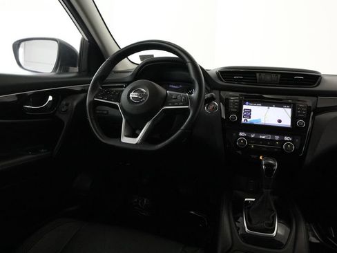 Used 2017 Nissan Rogue Sport SL AWD/4WD image 10