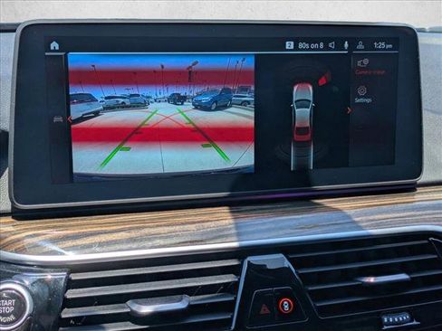 Used 2022 BMW 530i w/ M Sport Package RWD image 14