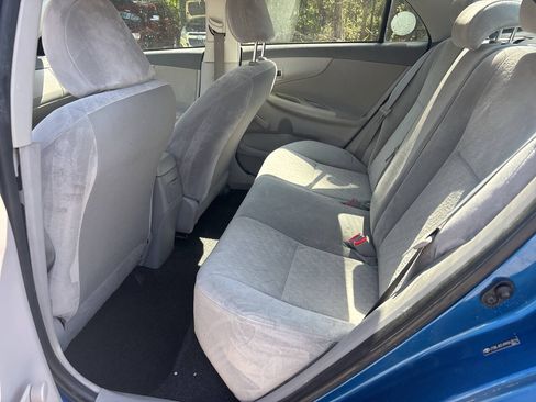 Used 2009 Toyota Corolla FWD image 9