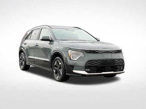 Certified 2023 Kia Niro Wave w/ Wave Preserve Package image 1