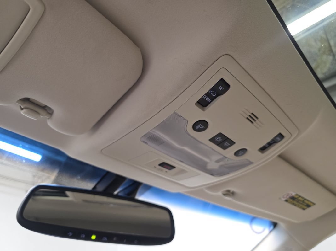 Used 2015 Lexus ES 350 w/ Luxury Package FWD image 44