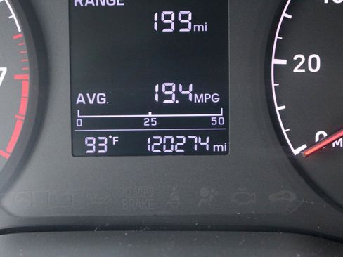 Used 2019 Hyundai Accent SE FWD image 21
