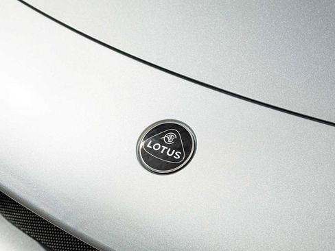 New 2025 Lotus Emira image 33
