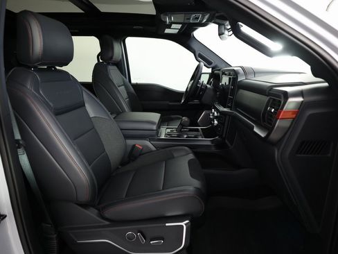 Used 2025 Ford F150 Raptor image 12