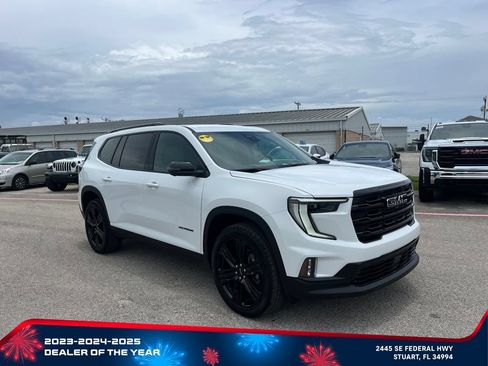 New 2026 GMC Acadia Elevation w/ Black Edition FWD image 2