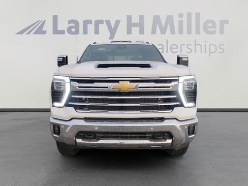 New 2025 Chevrolet Silverado 2500 LTZ w/ LTZ Convenience Package image 8