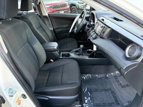 Used 2018 Toyota RAV4 LE w/ All Weather Liner Package AWD/4WD image 22