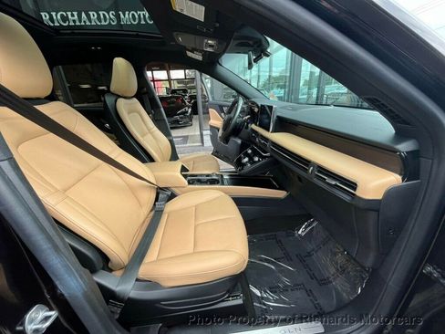 Used 2021 Lincoln Corsair Reserve w/ Equipment Group 201A image 17