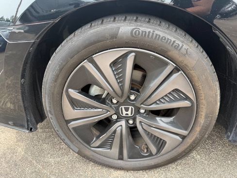 Used 2019 Honda Civic EX image 43