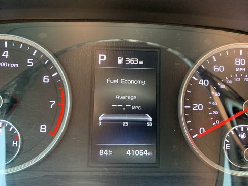 Used 2023 Kia K5 LXS FWD image 8
