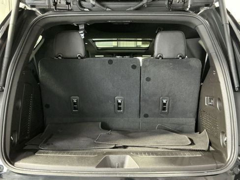 Used 2021 Chevrolet Tahoe Premier AWD/4WD image 27
