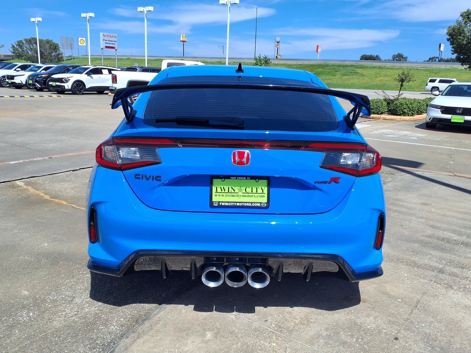 Used 2025 Honda Civic Type R image 6