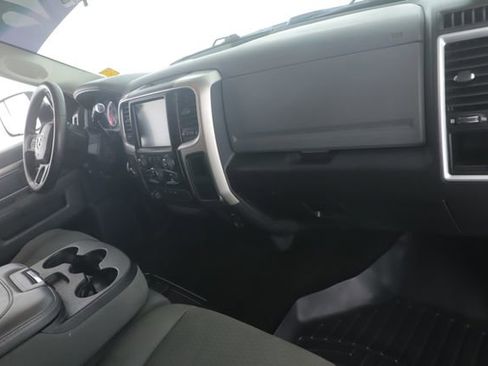 Used 2016 RAM 2500 SLT AWD/4WD image 25