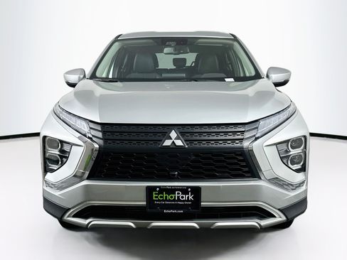 Used 2025 Mitsubishi Eclipse Cross SE AWD/4WD image 2