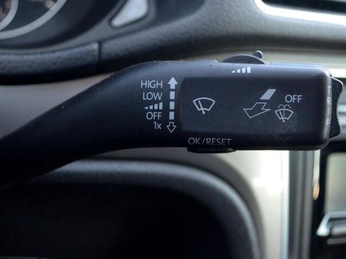 Used 2013 Volkswagen Passat 2.5 S image 34