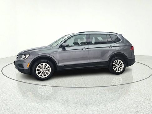 Used 2019 Volkswagen Tiguan S w/ 3rd Row Seat Package AWD/4WD image 4