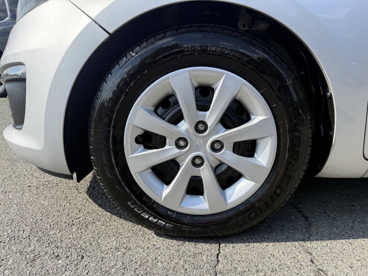 Used 2016 Kia Rio LX FWD image 22