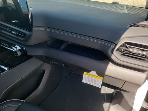 New 2026 Chevrolet Silverado EV LT AWD/4WD image 71