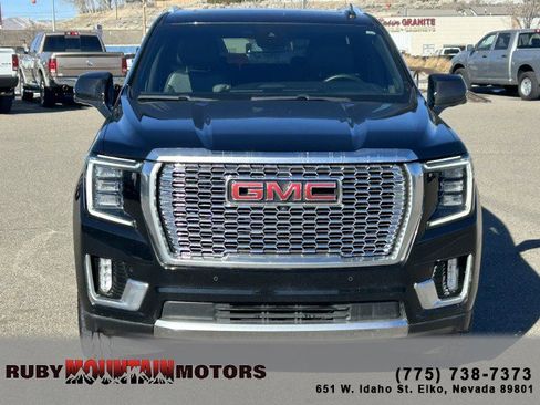 Used 2023 GMC Yukon Denali image 2