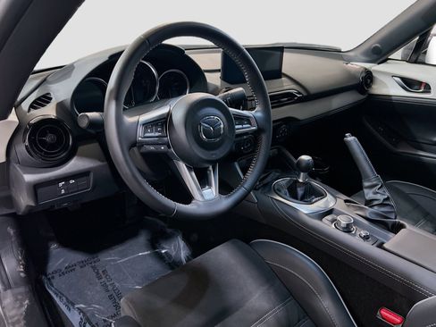 Used 2025 MAZDA MX-5 Miata Club w/ Brembo/BBS Recaro Package RWD image 7