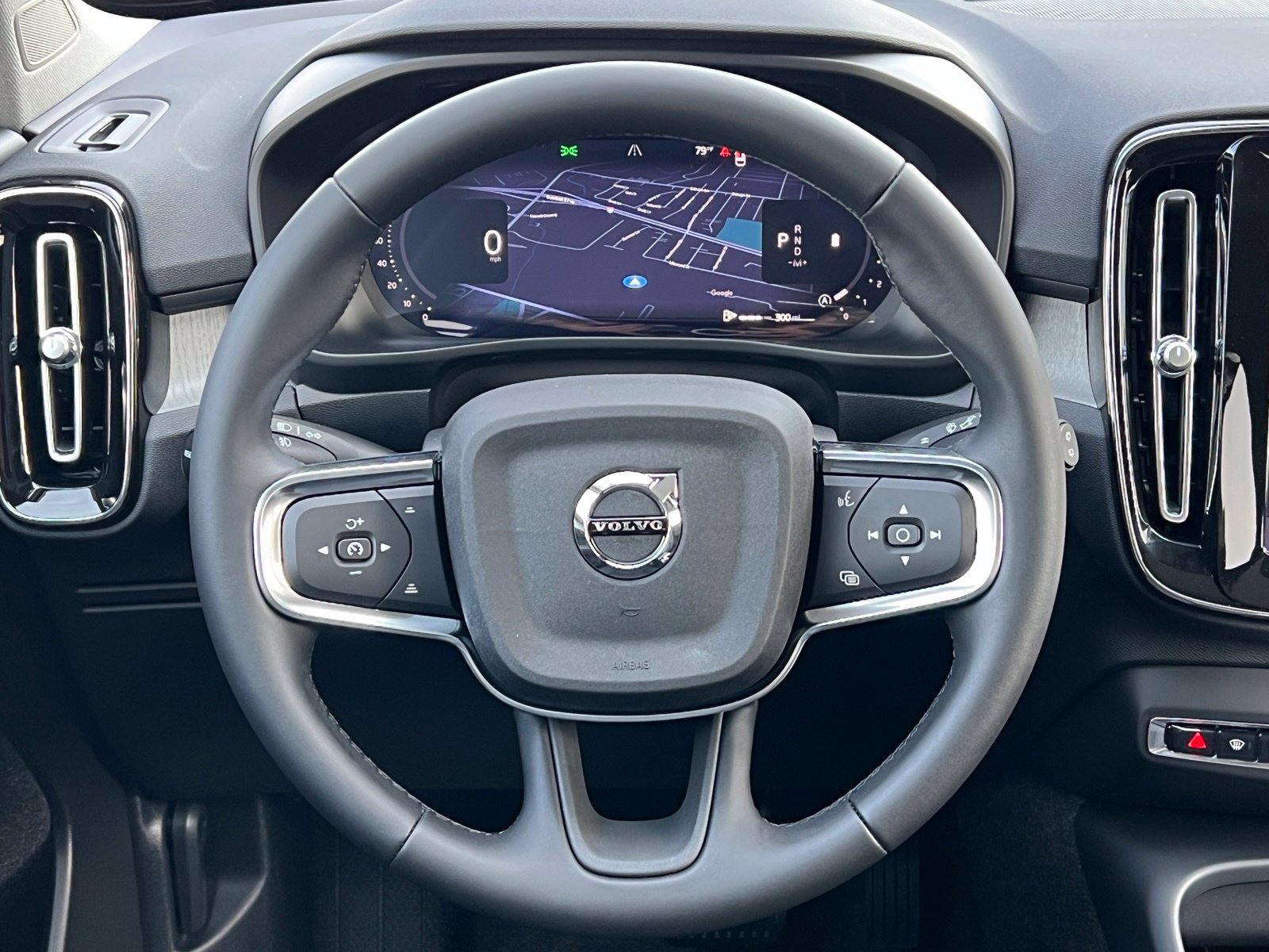 New 2026 Volvo XC40 B5 Plus w/ Protection Package Premier AWD/4WD image 28