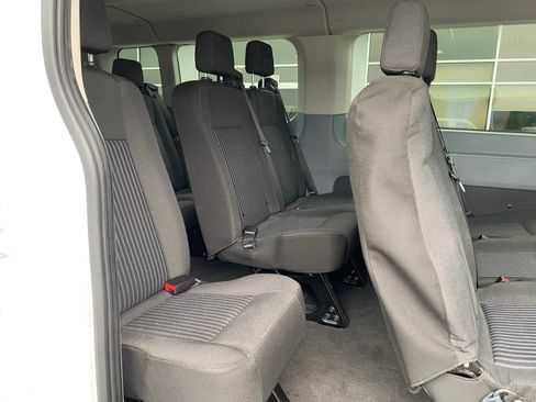 Used 2018 Ford Transit 350 XL RWD image 29