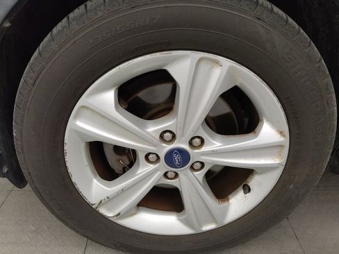 Used 2015 Ford Escape SE FWD image 31