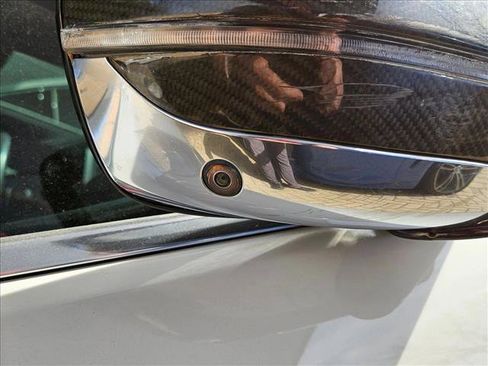 Used 2019 BMW M850i xDrive Convertible w/ M Carbon Exterior Package image 5