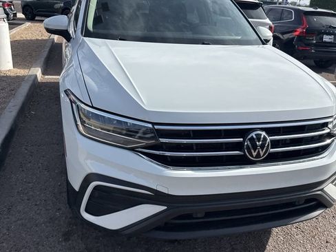 Used 2022 Volkswagen Tiguan SE image 17