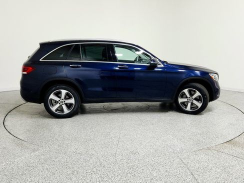 Used 2022 Mercedes-Benz GLC 300 4MATIC image 6