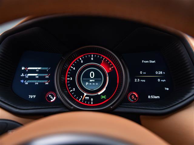 Used 2021 Aston Martin DB11 Coupe RWD image 22