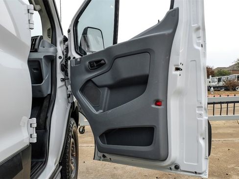 Used 2019 Ford Transit 350 XLT image 42