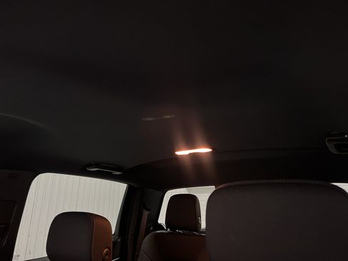 New 2025 GMC Canyon Elevation w/ Convenience Package image 17