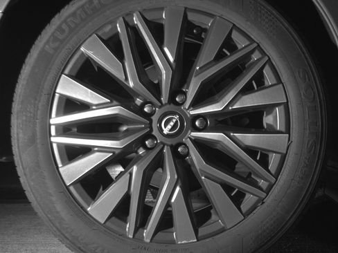 Used 2025 Nissan Altima 2.5 SV image 15