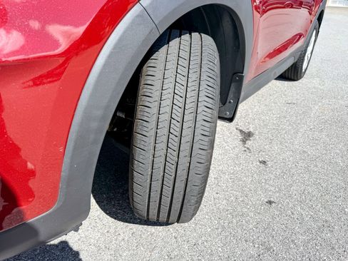 Used 2019 Hyundai Tucson SE image 11