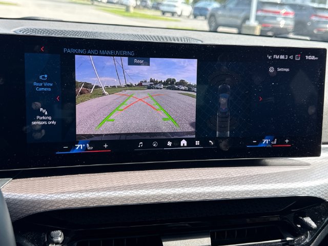 Used 2025 BMW M2 w/ Lighting Package RWD image 32