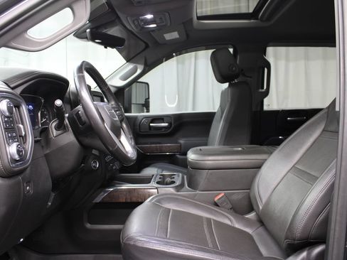 Used 2020 GMC Sierra 2500 Denali w/ Denali Ultimate Package AWD/4WD image 12