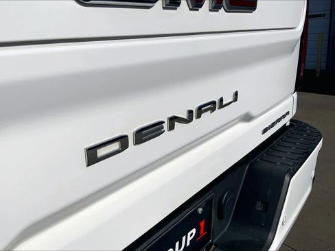 Used 2021 GMC Sierra 2500 Denali w/ Denali Ultimate Package image 29
