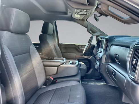 Certified 2021 Chevrolet Silverado 1500 RST image 36