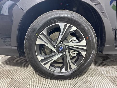 Certified 2025 Subaru Crosstrek 2.0i Premium image 5