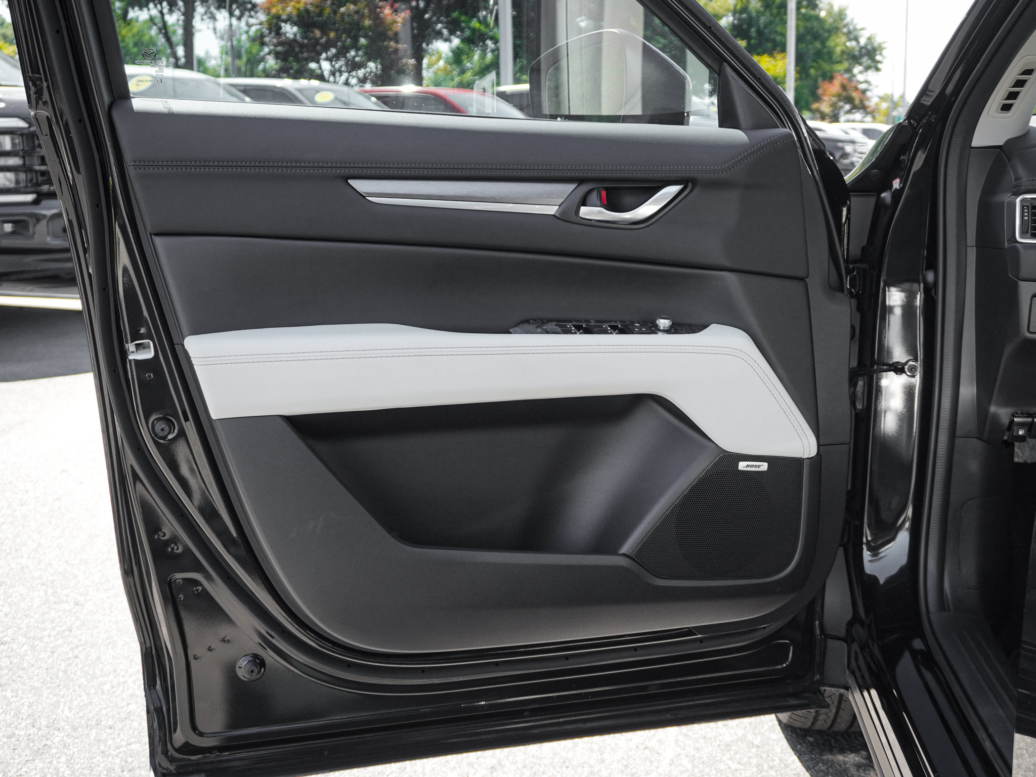 Used 2025 MAZDA CX-5 AWD 2.5 S w/ Premium Plus Pkg image 14