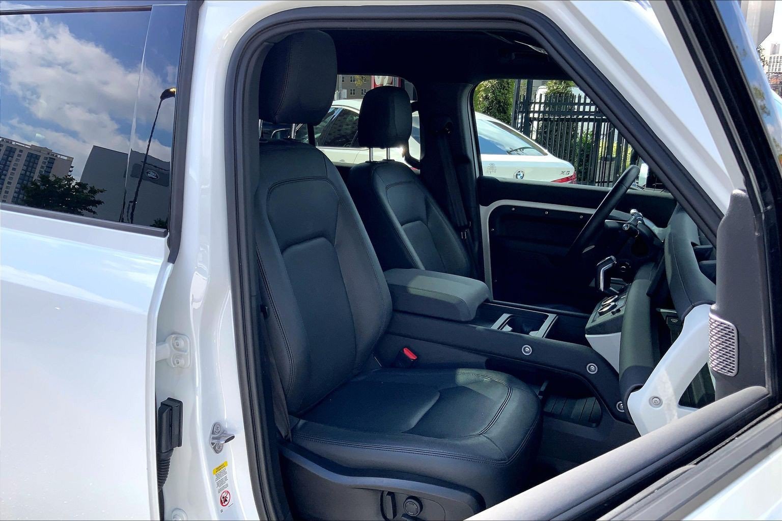 Certified 2024 Land Rover Defender 110 S AWD/4WD image 8