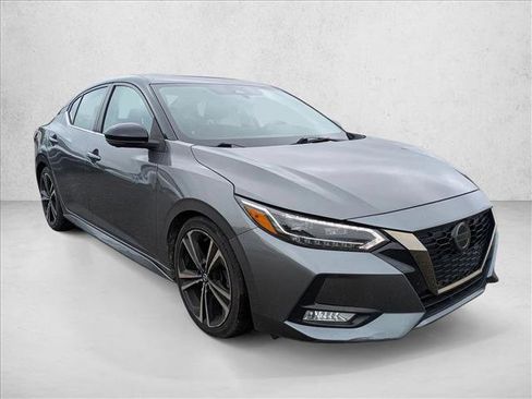 Used 2020 Nissan Sentra SR w/ Premium Package FWD image 3