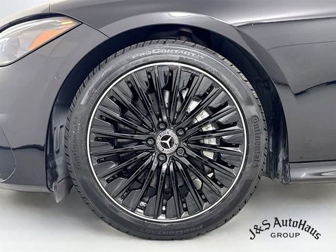 Used 2024 Mercedes-Benz CLE 300 4MATIC Cabriolet w/ Night Package image 38