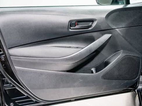 Certified 2023 Toyota Corolla LE image 18