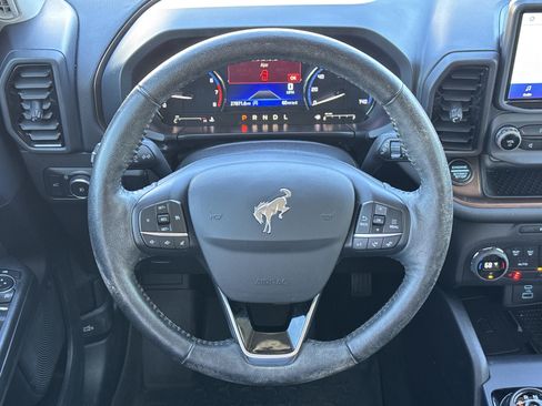 Used 2021 Ford Bronco Sport Outer Banks w/ Outer Banks Package (96D) image 29