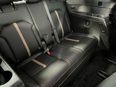 Used 2024 MAZDA CX-90 Plug-In Hybrid w/ Premium Plus image 30