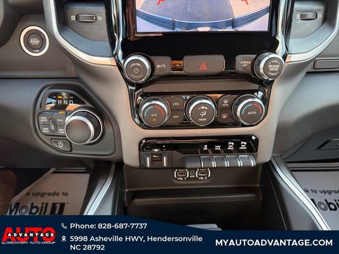 Used 2022 RAM 1500 Big Horn AWD/4WD image 16