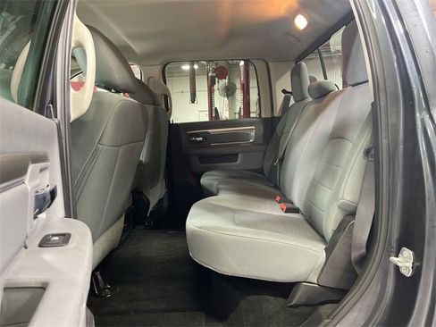 Used 2015 RAM 2500 SLT image 20